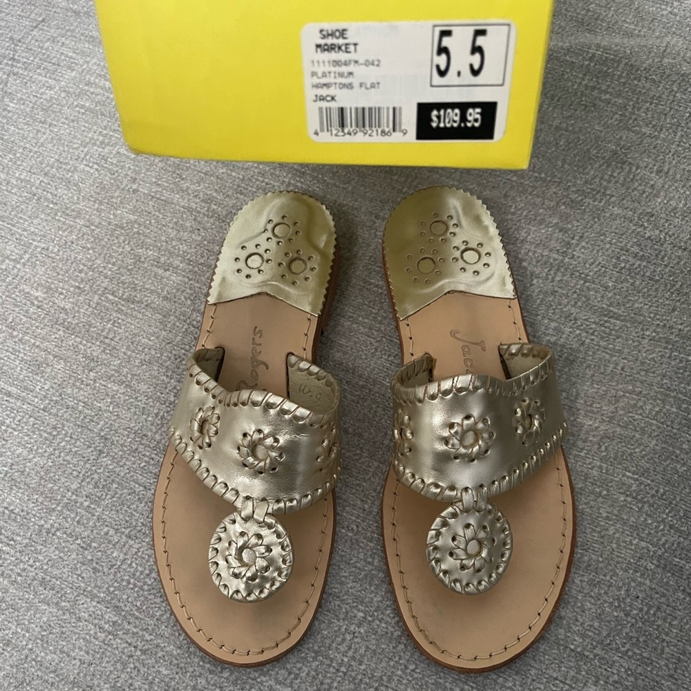 Jack Rogers-Hampton (color: Platinum) size: 5.5